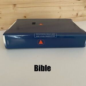 Student’s Life Application Bible New Living Translation Hardcover Tyndale